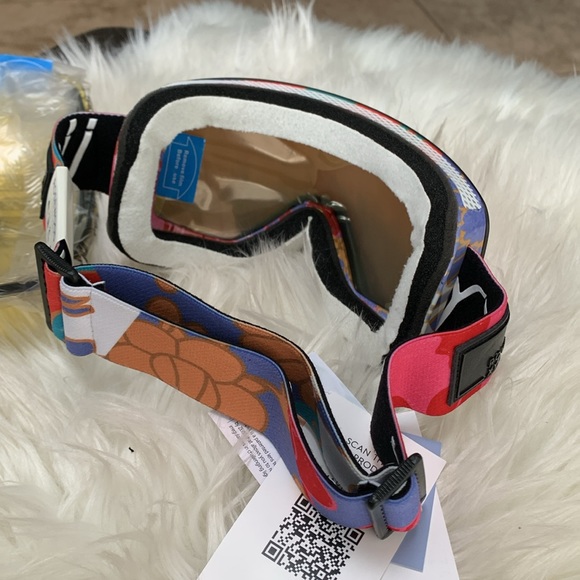 ROXY GOGGLES - Picture 7 of 13